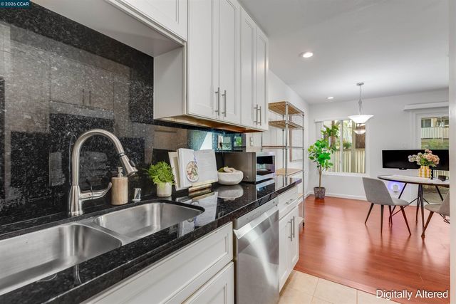 2724 Oak Rd 86, Walnut Creek, CA 94597