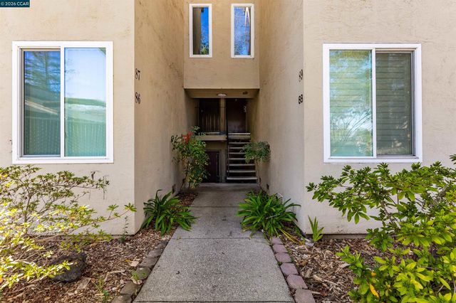 2724 Oak Rd 86, Walnut Creek, CA 94597