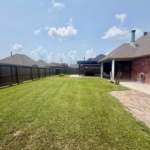 234 Lakewood Dr, Houma, LA 70360