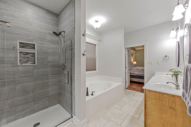 234 Lakewood Dr, Houma, LA 70360