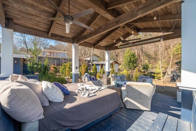 528 Prospect Avenue, Hot Springs, AR 71901