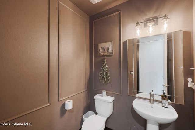 3366 N Cyprus Fox LOOP, Post Falls, ID 83854