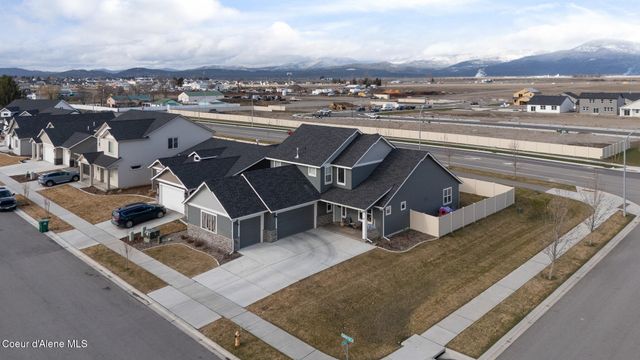 3366 N Cyprus Fox LOOP, Post Falls, ID 83854