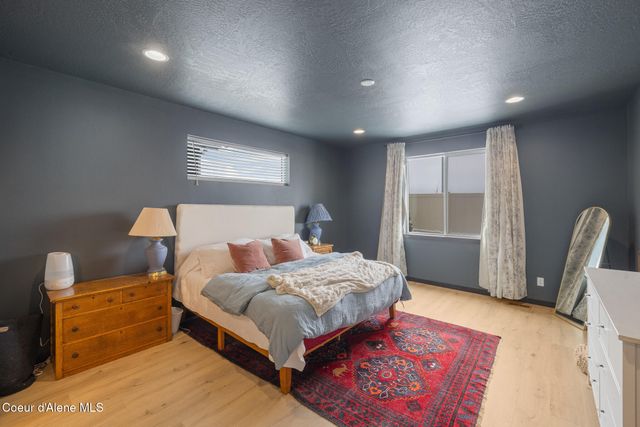 3366 N Cyprus Fox LOOP, Post Falls, ID 83854