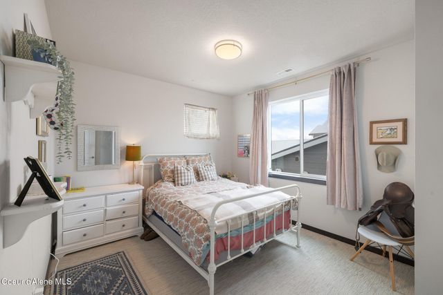 3366 N Cyprus Fox LOOP, Post Falls, ID 83854