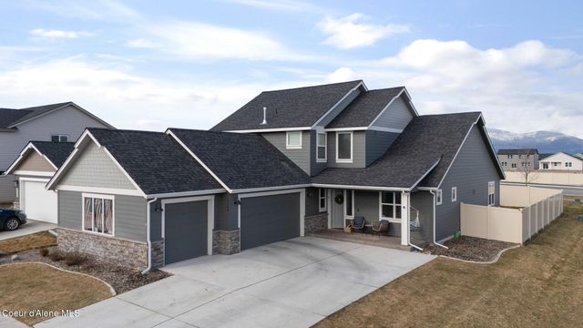 3366 N Cyprus Fox LOOP, Post Falls, ID 83854