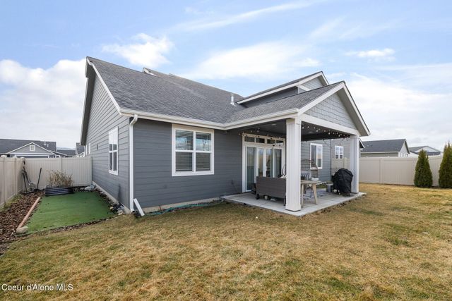 3366 N Cyprus Fox LOOP, Post Falls, ID 83854