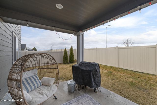 3366 N Cyprus Fox LOOP, Post Falls, ID 83854