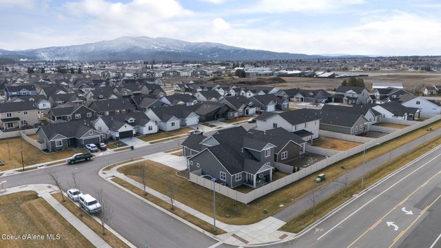 3366 N Cyprus Fox LOOP, Post Falls, ID 83854