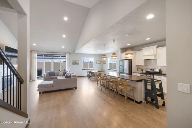 3366 N Cyprus Fox LOOP, Post Falls, ID 83854