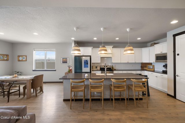 3366 N Cyprus Fox LOOP, Post Falls, ID 83854