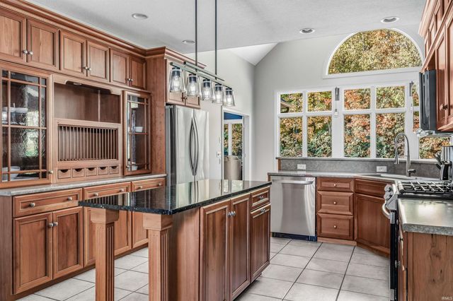 14315 Flint Creek Crossing, Leo, IN 46765