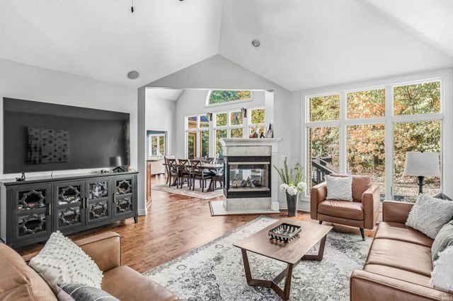 14315 Flint Creek Crossing, Leo, IN 46765