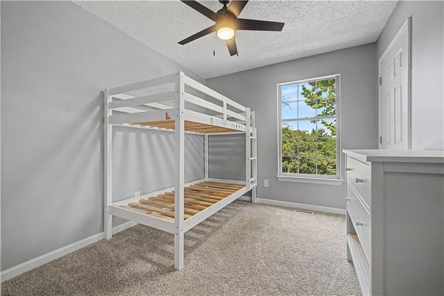 401 S Minter Road, Grain Valley, MO 64029