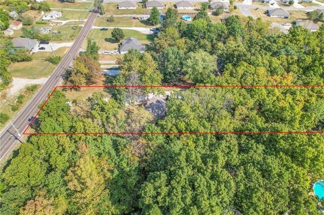 401 S Minter Road, Grain Valley, MO 64029