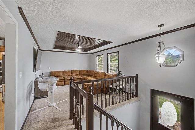 401 S Minter Road, Grain Valley, MO 64029