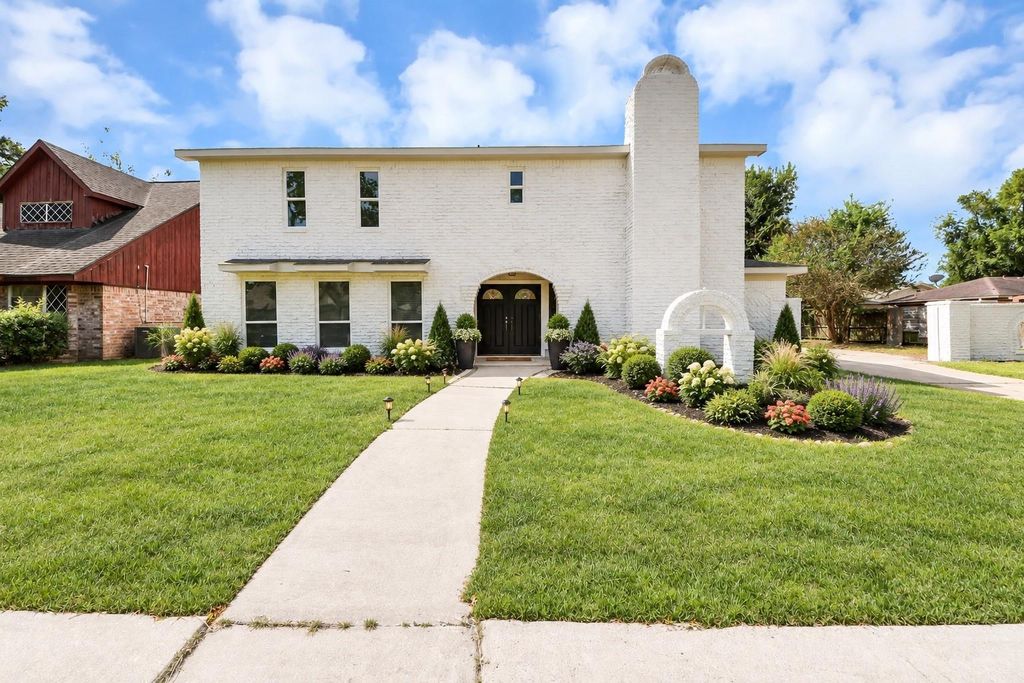 13710 Whitchurch Way, Houston, TX 77015