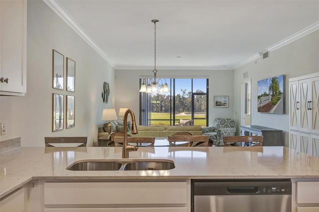 17902 GAWTHROP DRIVE 104, Bradenton, FL 34211