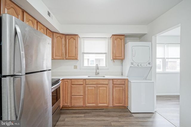 10--3 FLORENCE TOLLGATE PL, Burlington, NJ 08016