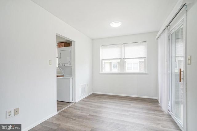 10--3 FLORENCE TOLLGATE PL, Burlington, NJ 08016