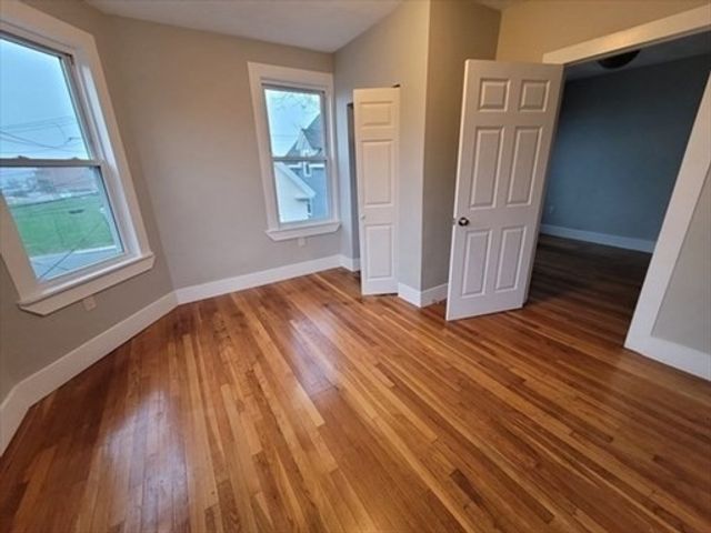 8 Woodman 2, Lynn, MA 01905