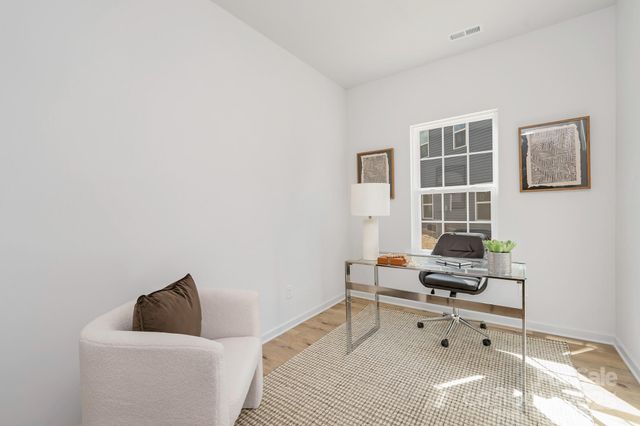 1411 Summerville Road, Charlotte, NC 28214
