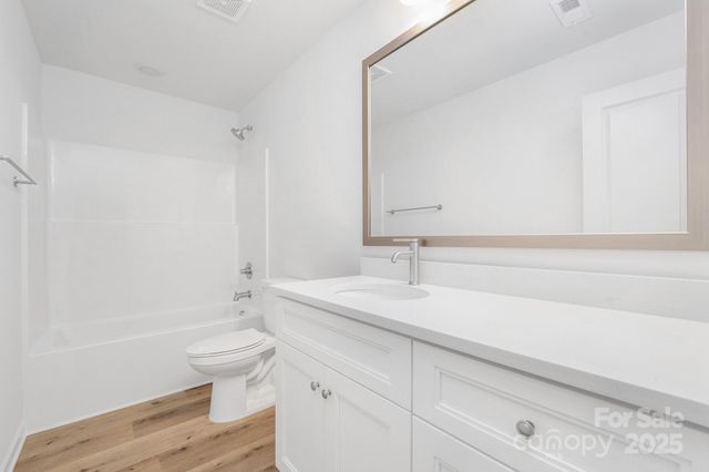 1411 Summerville Road, Charlotte, NC 28214