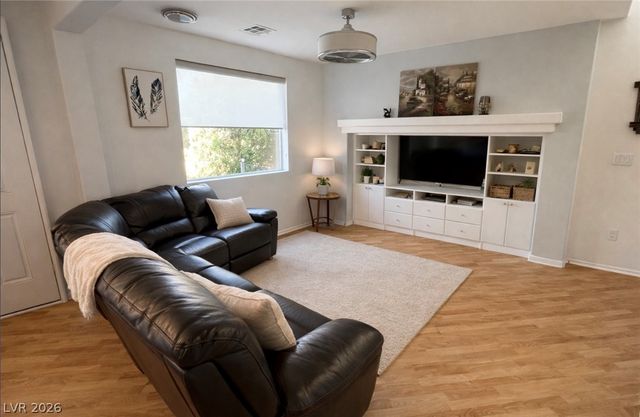 5815 Field Breeze Street, Las Vegas, NV 89148