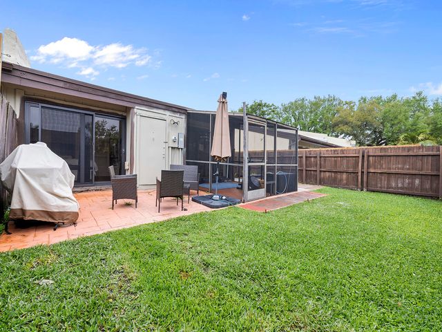 2331 Peach Court, Pembroke Pines, FL 33026