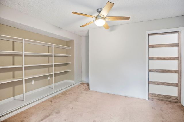 22 S Rain Forest Court, The Woodlands, TX 77380