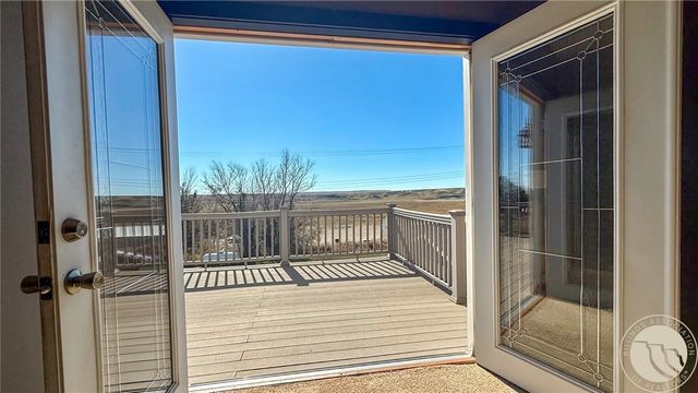 121 W Southern Avenue, Plentywood, MT 59254