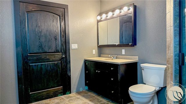 121 W Southern Avenue, Plentywood, MT 59254