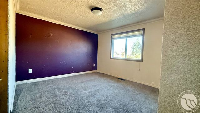 121 W Southern Avenue, Plentywood, MT 59254