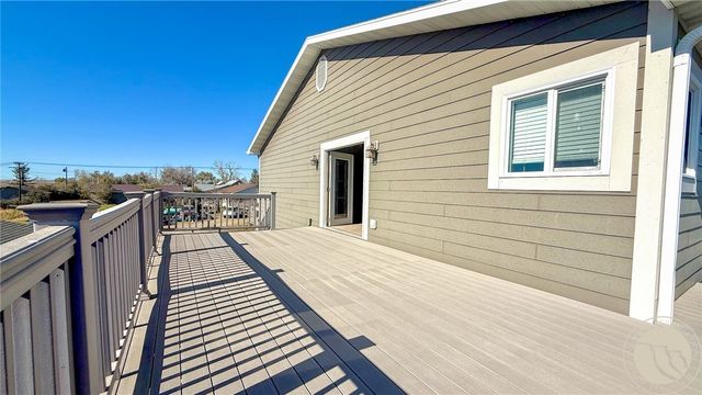 121 W Southern Avenue, Plentywood, MT 59254