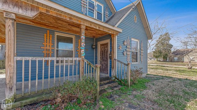 735 W Oak Avenue, Jonesboro, AR 72401
