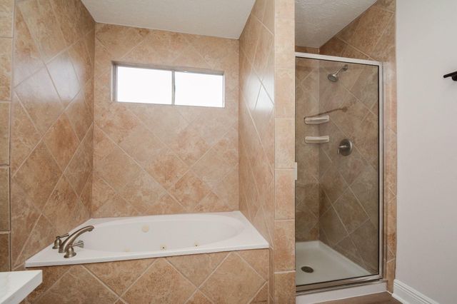 1908 Hickory Glen Drive, Missouri City, TX 77489