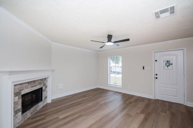 1908 Hickory Glen Drive, Missouri City, TX 77489