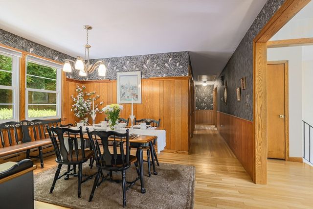 15 Norman Place, Leominster, MA 01453
