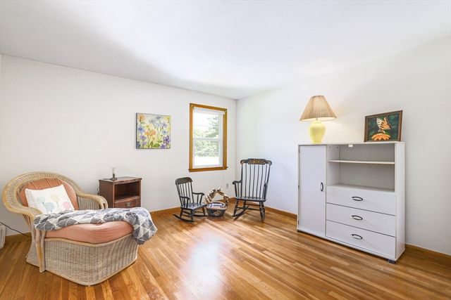 15 Norman Place, Leominster, MA 01453