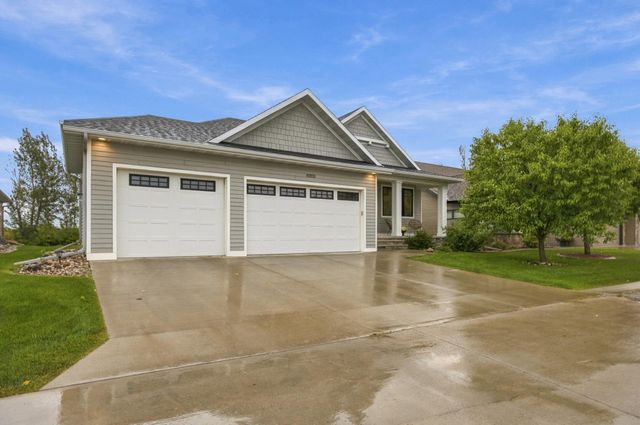 4526 65th Street S, Fargo, ND 58104