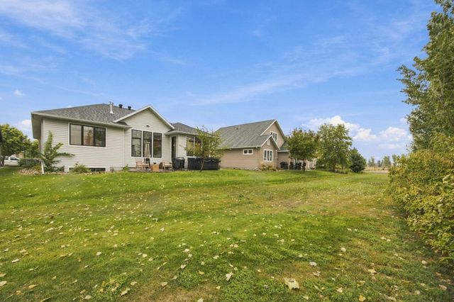 4526 65th Street S, Fargo, ND 58104