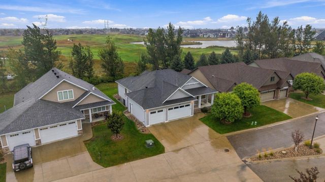 4526 65th Street S, Fargo, ND 58104