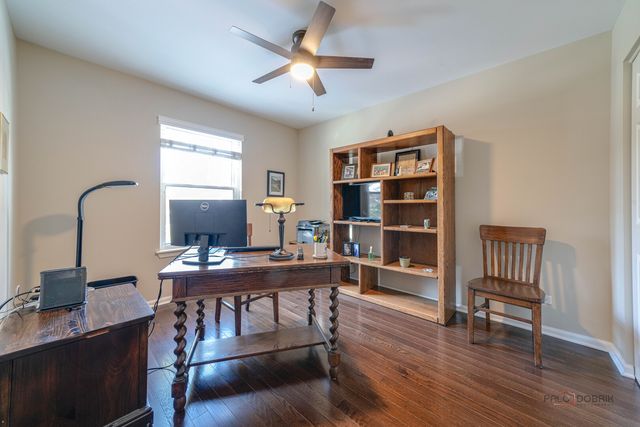 439 Pine Lake Circle, Vernon Hills, IL 60061