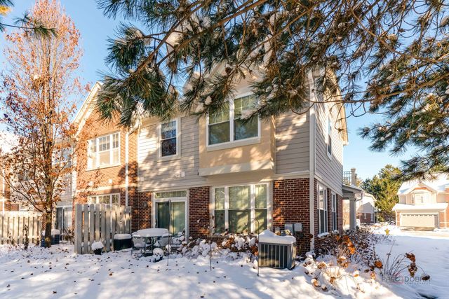 439 Pine Lake Circle, Vernon Hills, IL 60061