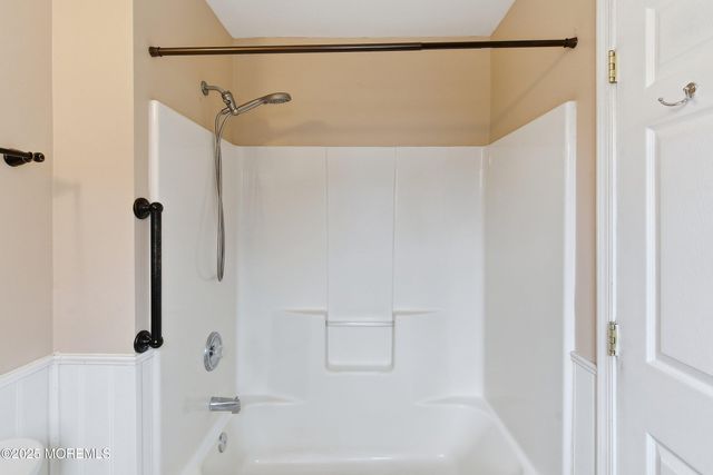 501 Horizon Drive, Toms River, NJ 08755