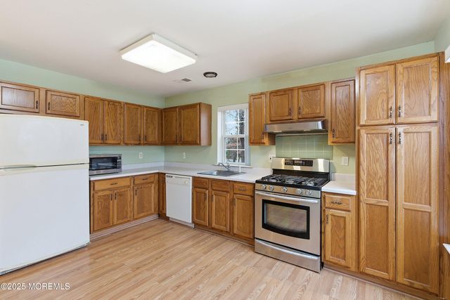 501 Horizon Drive, Toms River, NJ 08755