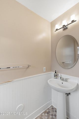 501 Horizon Drive, Toms River, NJ 08755