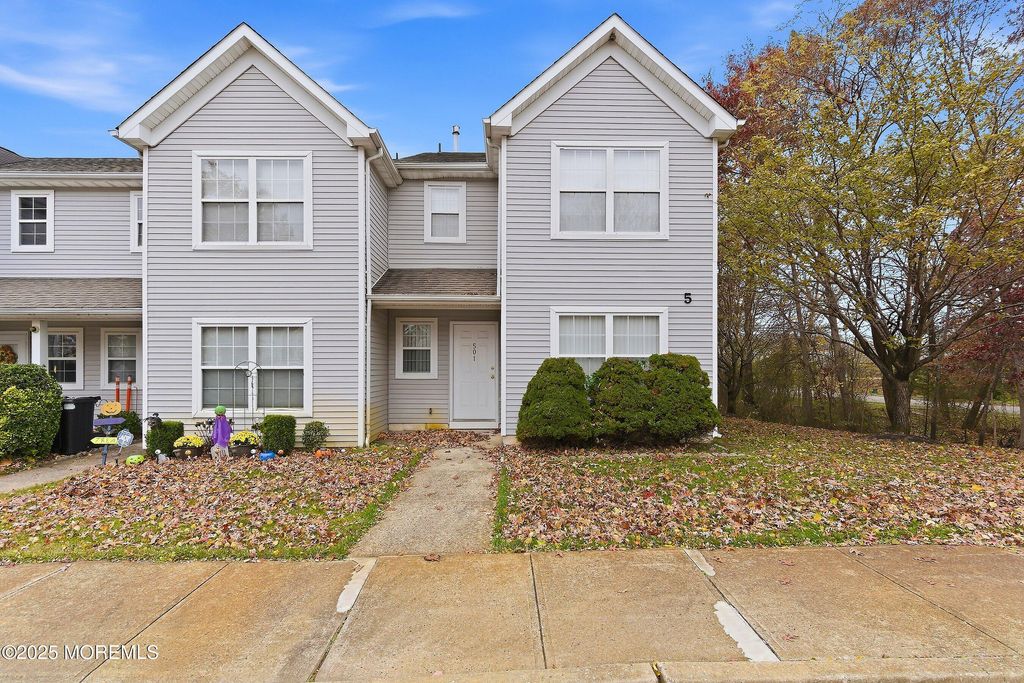 501 Horizon Drive, Toms River, NJ 08755