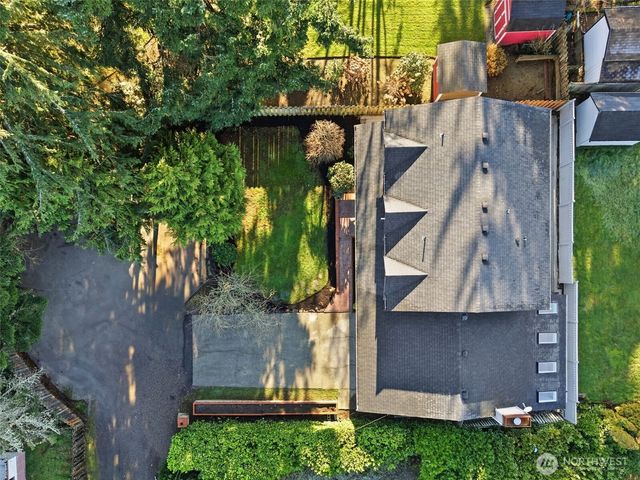 15931 22nd Avenue SW, Burien, WA 98166