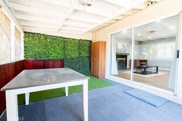 25 Dale Lane, Redlands, CA 92373